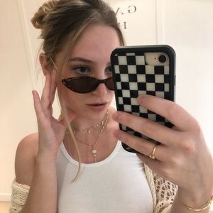 Meet your Posher, Sydney